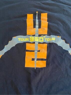 U2 360 tour concert t-shirt 2009. Unbranded L/XL